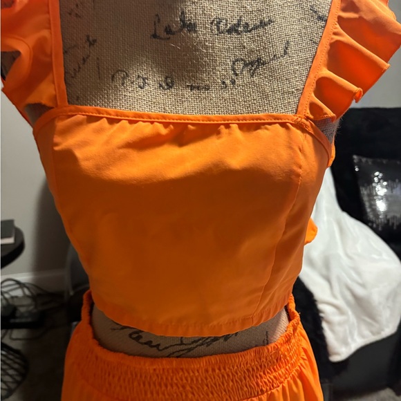 AFEWGKID
Women's Trendy Mid Waist Sling Swing Skirt Set Size |M|NEW!! - Picture 9 of 16